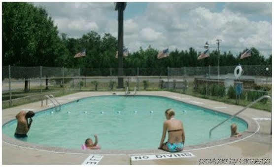 Holiday Motel - Whiteville المرافق الصورة